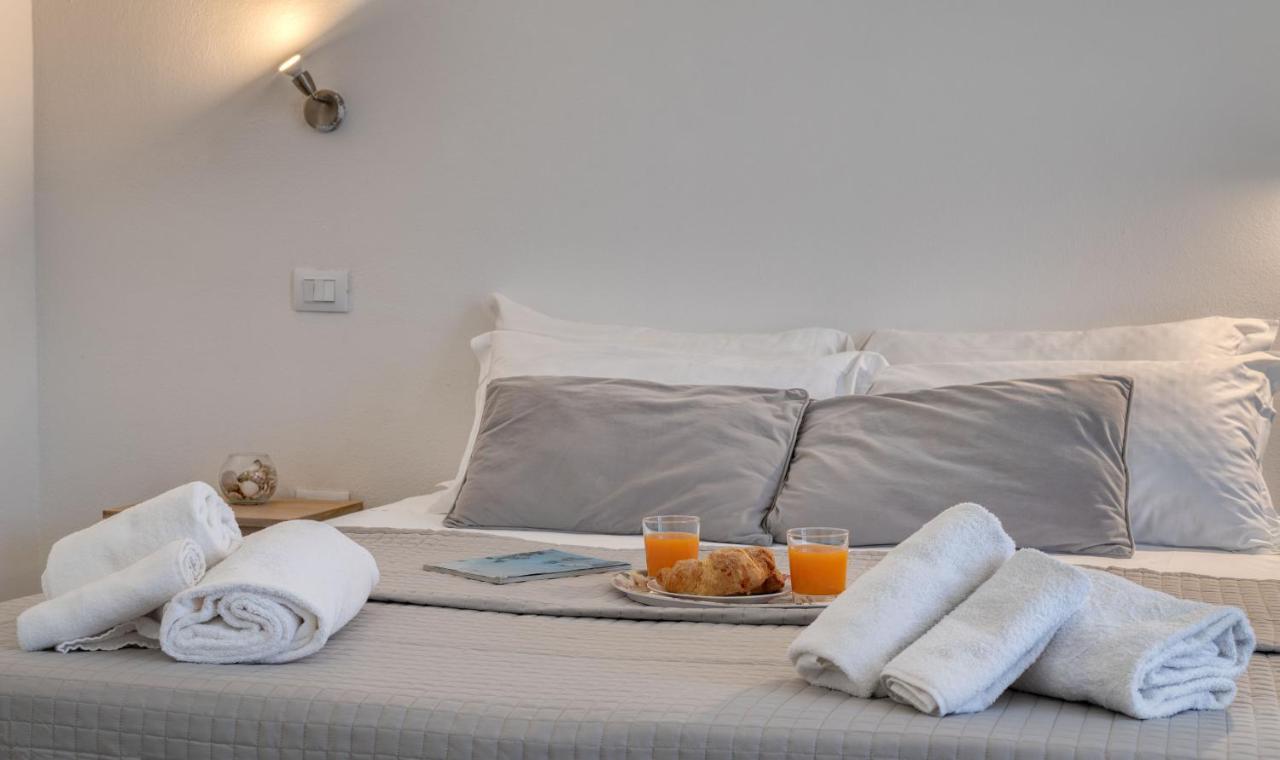 Izzhome Cozy Sunflowers Pula Ngoại thất bức ảnh