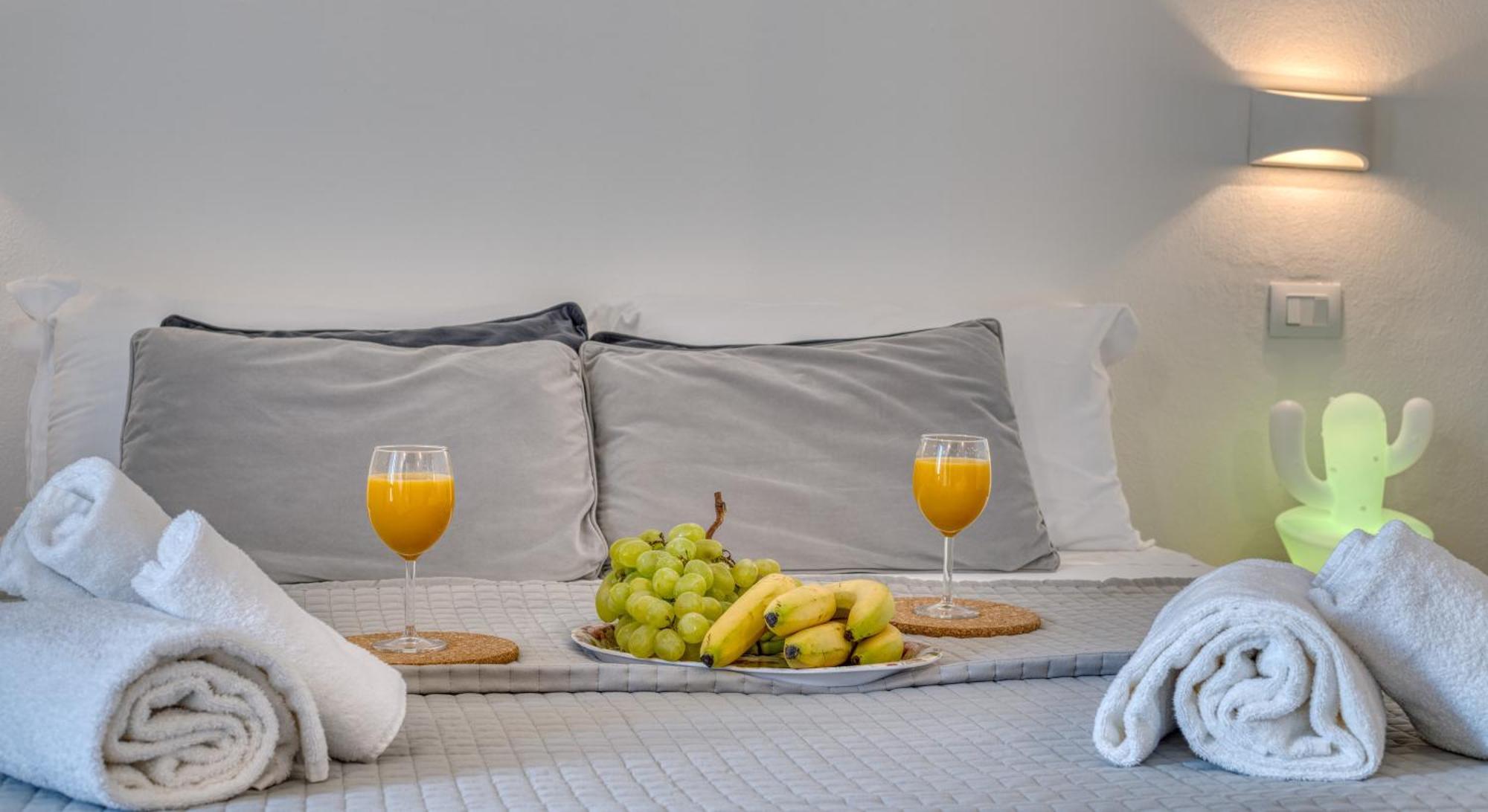 Izzhome Cozy Sunflowers Pula Ngoại thất bức ảnh
